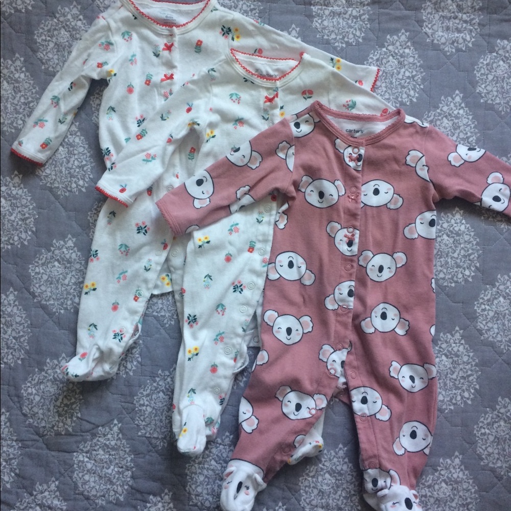 Carter’s three footed onesie one piece pajamas